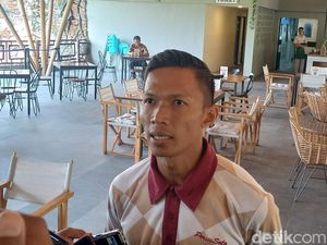 Eky Taufik Ingin Persembahkan 3 Poin di Ultah 100 Tahun Persis Solo Eky Taufik Ingin Persembahkan 3 Poin di Ultah 100 Tahun Persis Solo