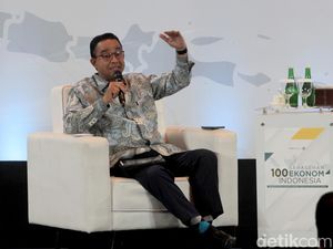 Jurus Anies Berantas Jerat Pinjol di RI