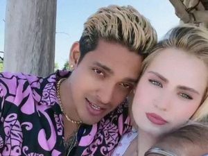 Robby Shine dan Istri Tampil Beda Dalam Karya Religi Robby Shine dan Istri Tampil Beda Dalam Karya Religi