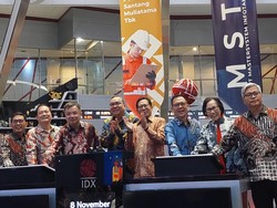 Cetak Sejarah! Bos BEI Pamer 901 Emiten Melantai di Bursa