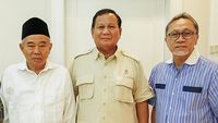 Foto-foto Zulhas Bertemu Prabowo-Kiai Asep Saifuddin