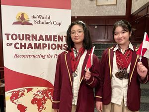 Cerita Aisha & Neby, Raih 11 Medali Akademik di Turnamen Pelajar Tingkat Dunia Cerita Aisha & Neby, Raih 11 Medali Akademik di Turnamen Pelajar Tingkat Dunia