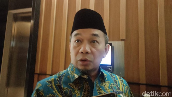 Jazuli Juwaini. (Dwi Rahmawati/detikcom). Jazuli Juwaini. (Dwi Rahmawati/detikcom).