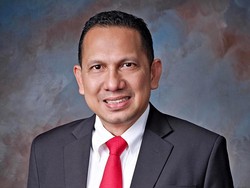 Menuntut Mundur Hakim MK Anwar Usman