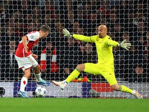 Hasil Liga Champions: Arsenal Menang 2-0 atas Sevilla Hasil Liga Champions: Arsenal Menang 2-0 atas Sevilla