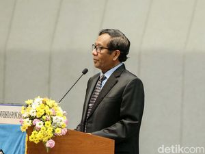 Mahfud Md Kuliah Umum di Unand: Bukan Politik Praktis, Tak Ada Kampanye