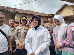 Mensos Risma Kunjungi Siswa Korban Bullying di Pesawaran, Pendidikan Dijamin