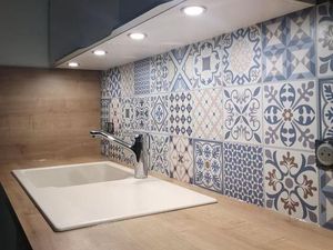 Kualitas Keramik RI Lebih Baik, Tapi Harga Keok dari China