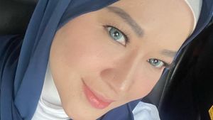 8 Foto Terbaru Okie Agustina yang Ngaku Sudah Ditalak Cerai Gunawan Dwi Cahyo