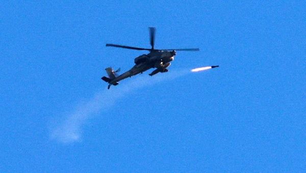 Penampakan Helikopter Apache Israel Bombardir Gaza