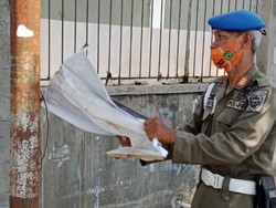 Bawaslu Palopo Tertibkan Baliho Caleg Langgar Aturan di 9 Kecamatan