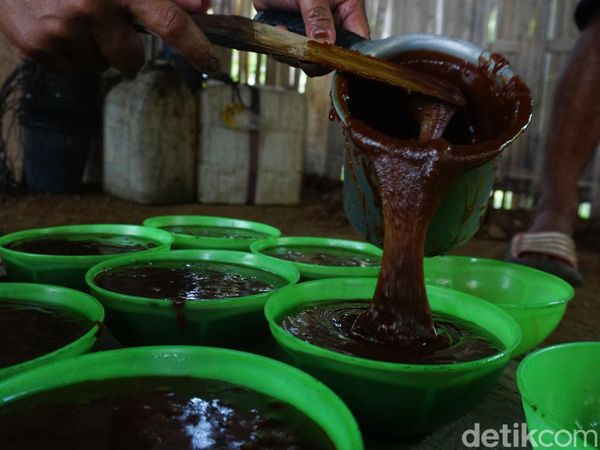 Potret Pembuatan Gula Kelapa Purbalingga, Omzetnya Rp 12 Juta Per Bulan