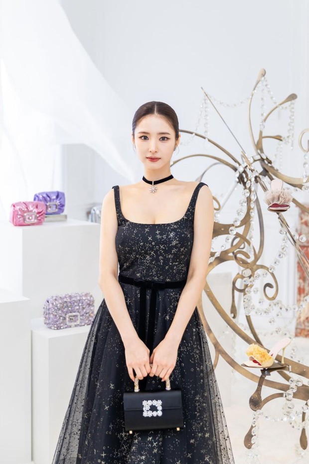 Potret Shin Se Kyung