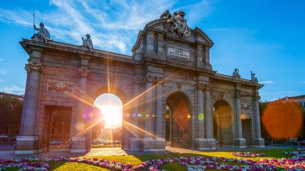 Negara dengan penduduk paling romantis di dunia