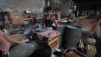 Kedelai Mahal, Ukuran Tahu Diperkecil