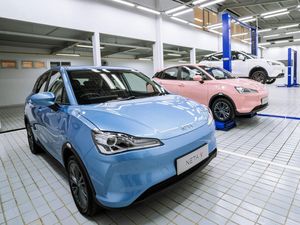 Servis Berkala Mobil Listrik Murah, Apa Saja Komponen yang Diganti?