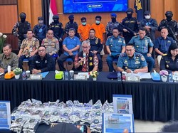 2 WNA Bawa 23 Kg Sabu Ditangkap di Kaltara, Sempat Lompat ke Laut