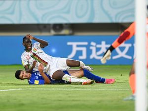 Mali Menang 3-0 Atas Uzbekistan di Piala Dunia U-17 Mali Menang 3-0 Atas Uzbekistan di Piala Dunia U-17