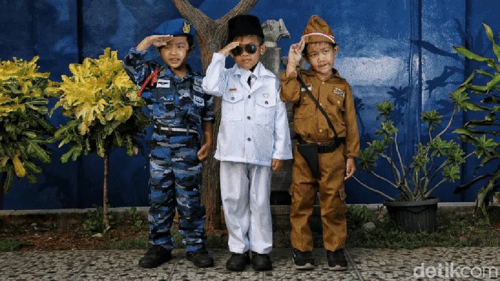 Foto Seri Calon Pahlawan Masa Depan Versi Anak-anak TK Foto Seri Calon Pahlawan Masa Depan Versi Anak-anak TK