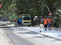 Wujudkan Program Jamu Seger, Jalan Daendels Mirit-Tambakmulyo Dibeton