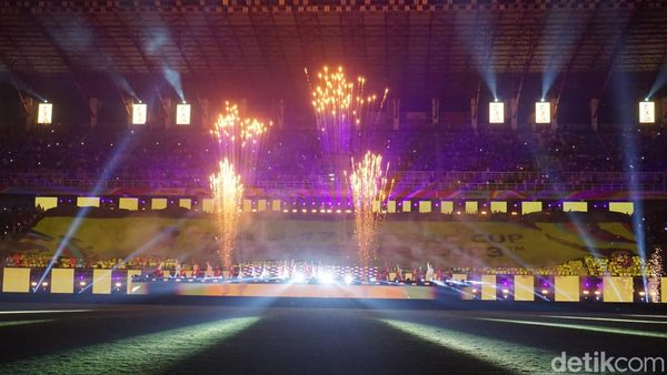 Potret Kemeriahan Pembukaan Piala Dunia U-17 di Gelora Bung Tomo Surabaya Potret Kemeriahan Pembukaan Piala Dunia U-17 di Gelora Bung Tomo Surabaya