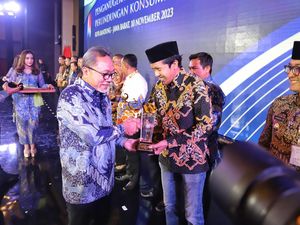 Pemkab Trenggalek Dapat Penghargaan Daerah Tertib Ukur dari Kemendag