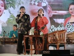 Endah Laras Ungkap Kondisi Cak Diqin Sempat Drop Sebelum Meninggal