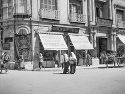 Potret Gedung dan Bangunan Dalam Foto Lama Saat Inggris Bawa Yahudi ke Palestina