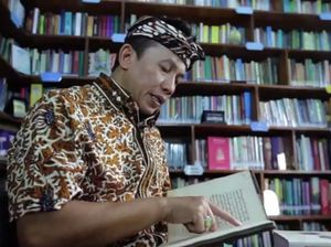 Cerita Prof Oman, Pelindung Manuskrip Nusantara Penerima Habibie Prize 2023 Cerita Prof Oman, Pelindung Manuskrip Nusantara Penerima Habibie Prize 2023