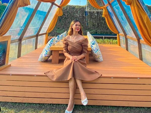 7 Foto Rumiyati Istri Willy Dozan yang Beda 31 Tahun, Disebut Bak Ayah-Anak