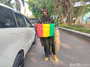 Dukung Timnya di Piala Dunia U-17, Suporter Mali Pakai Baju Tradisional Dukung Timnya di Piala Dunia U-17, Suporter Mali Pakai Baju Tradisional
