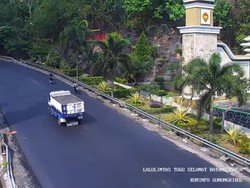 Pengaspalan di Patuk Kelar, Jalan Jogja-Wonosari Pagi Ini Lancar Dab!