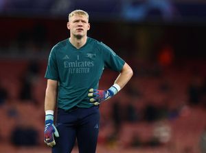 Dear Ramsdale, Kalah dari David Raya Kok Bawa-bawa Bapak?