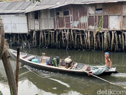 Kesetiaan Nelayan Tambak Sarioso Surabaya Menjala Ikan demi Tangkap Rezeki