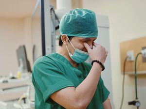 Tangis Atta Halilintar Pecah saat Anak Kedua Lahir Tangis Atta Halilintar Pecah saat Anak Kedua Lahir