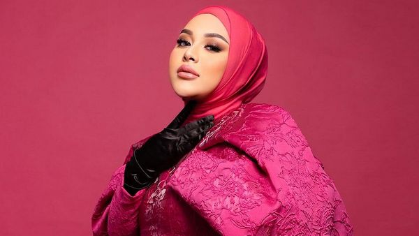 7 Gaya Bumil Aurel Hermansyah yang Baru Lahiran Anak Ke-2, Glamor Hingga Sweet