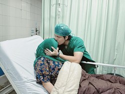 Belum Pulih, Begini Kondisi Aurel Hermansyah Usai Melahirkan