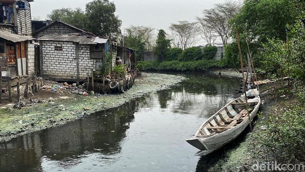 Kegigihan Nelayan Surabaya di Tengah Hasil yang Tak Menentu
