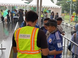 Antusiasme Warga Bandung Nonton Pildun U-17 di Stadion Si Jalak Harupat