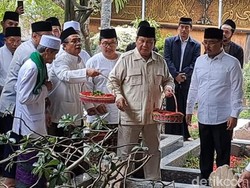 Prabowo Gelar Pertemuan Tertutup dengan Kiai Mataraman di Tebuireng
