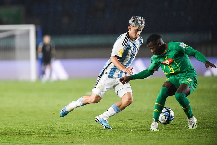 Senegal Kalahkan Argentina 2-1 di Piala Dunia U-17 Senegal berhasil mengalahkan Argentina di laga penyisihan Grup D Piala Dunia U-17 2023. Senegal menang dengan skor 2-1.