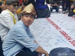 Bantah Balihonya Dipasang Polisi, Gibran: Sing Masang Bolone Mase
