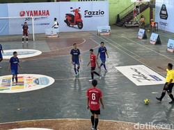 Tim Futsal SMAN 8 Makassar Juara Classy Yamaha Youth Festival, SMAN 12 Kedua