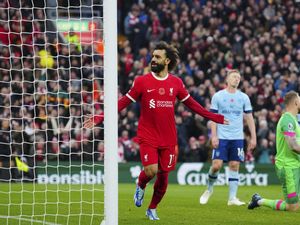 Liverpool Menang Lawan Brentford, Salah Bikin Catatan Apik di Anfield