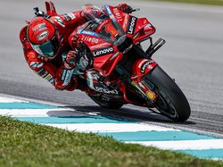 MotoGP Valencia 2023: Jack Miller Jatuh, Pecco Kini Terdepan