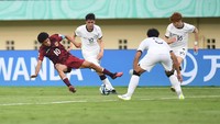 Di masa injury time, Romero membuat brace. Pemain Universidad Catolica itu melepaskan shot kaki kiri di kotak penalti, usai mendapat umpan dari Junior Colina. Skor 3-0 menutup jalannya laga.