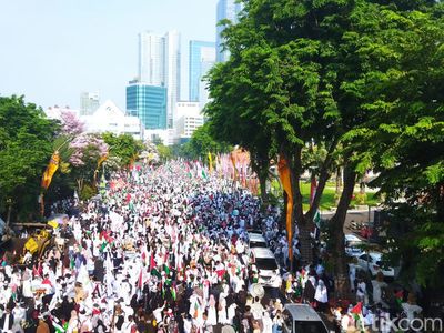 Samudra Manusia dari Surabaya untuk Palestina
