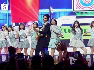 Spektakuler! Shopee 11.11 Big Sale TV Show Dimeriahkan JKT48-Musisi RI Spektakuler! Shopee 11.11 Big Sale TV Show Dimeriahkan JKT48-Musisi RI