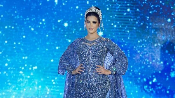 7 Aksi Tasya Farasya Jadi Model di Show Lucky Hakim, Dipuji Bak Miss Universe