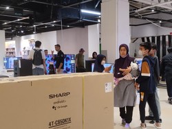 Banjir Diskon, Barang Elektronik di Transmart Full Day Sale Diserbu Pengunjung
